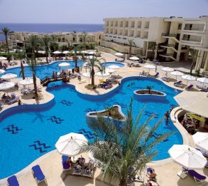 DOUBLETREE BY HILTON SHARKS BAY RESORT