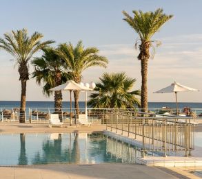CLUB NOVOSTAR OMAR KHAYAM