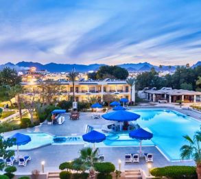 CATARACT RESORT