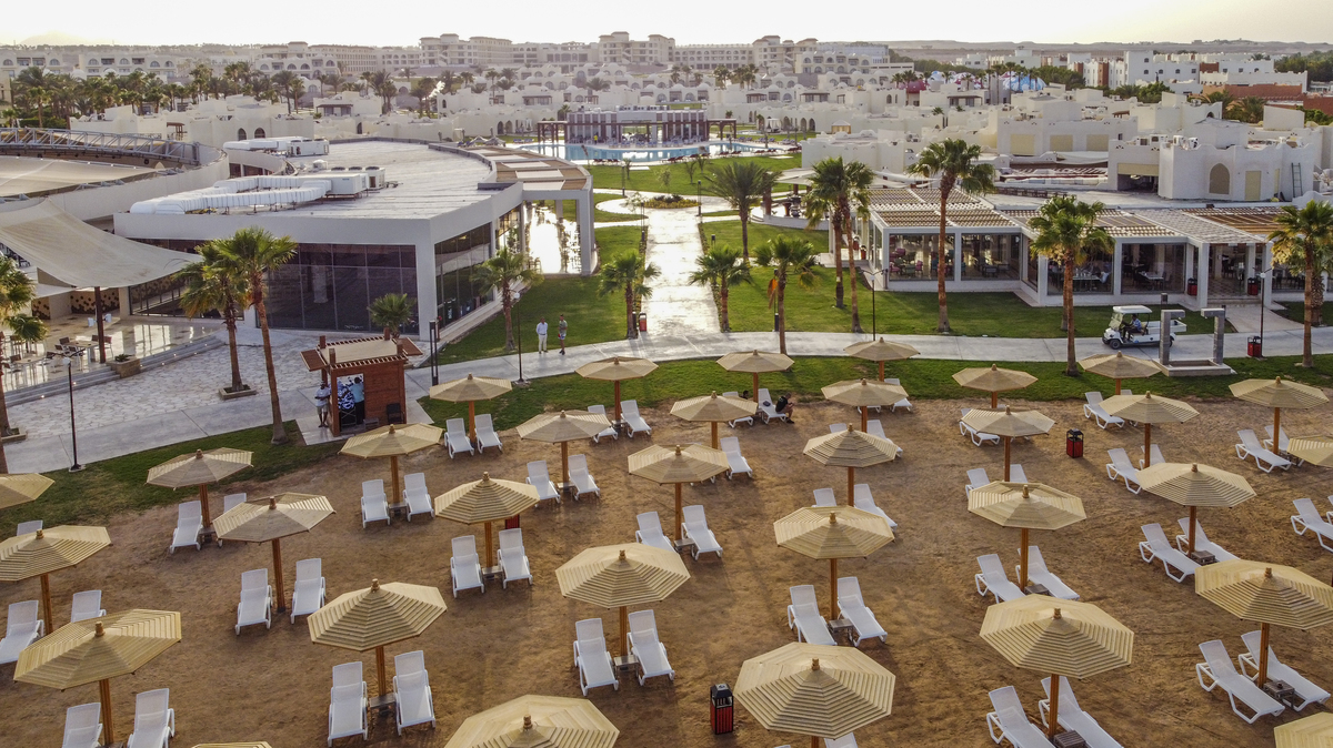XANADU MAKADI BAY
