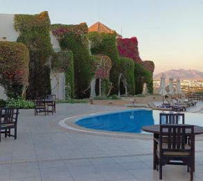 EDEN ROCK NAAMA BAY