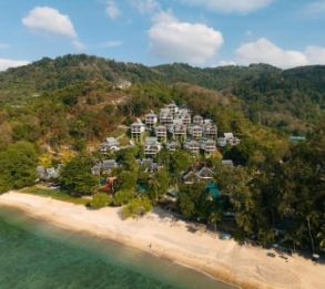 Thavorn Beach Village Resort